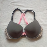 Pierre cardin bra size 32