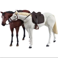 figma Attack on Titan Wild Horse 2.0 with a Saddle white/brown action figure