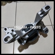 MESIN BEST DEAL RIGHT ENGINE MOUNTING MAZDA CX5 CX 5 SKYACTIVE. 
