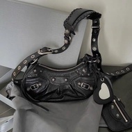 Woman locomotive axilla riveted 3 in 1 pleated moon one shoulder crossbody woman bag