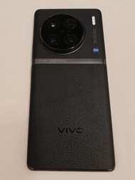Vivo X90 Pro+ Zeiss Camera Phone