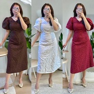 Curvy Q | FITS XL-3XL | FAUNA V-NECK MAXI DRESS