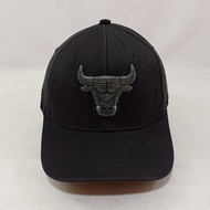 Original HyBend NBA Chicago Bulls Iron Logo Cap