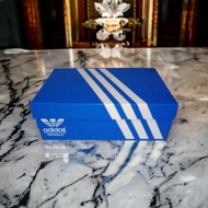 Adidas shoe Box glossy Duplexbiru
