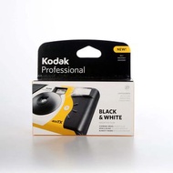 [DJS LIFESTYLE] KODAK PROFESSIONAL 400TX TRI-X 400 柯達一次性使用 35mm 135 黑白負片即棄菲林相機 (27 張底片) 是一款內置專業黑白負片的