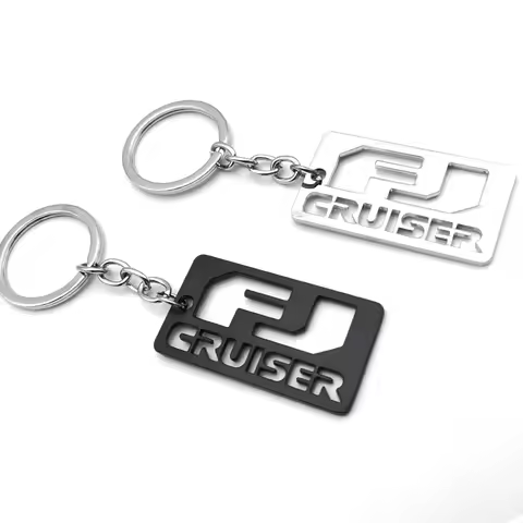 FJ Cruiser Keychain Car Keyring Metal Key Chain Ring Holder Badge for Toyota Land Cruiser 70 80 100 