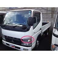 ( 1 PCS) = MITSUBISHI CANTER FE71/FE83 FRONT SIGNAL LAMP
