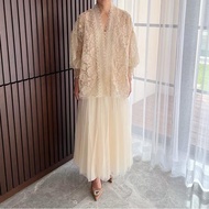 Kina Atelier Preloved Oneset