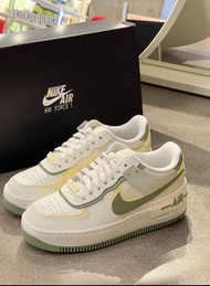 Nike Air Force 1 LOW 低幫 板鞋 女款 白綠色