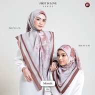 HN Brand ผ้าคลุมพรีเมี่ยม คอลเลคชั่นแรก  First in Love  แบบเหลี่ยม