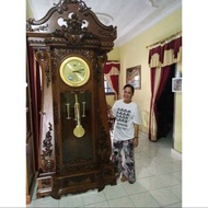 Lemari Jam hias bagong antik kayu jati