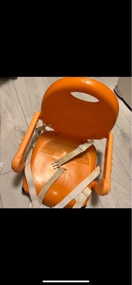 Chicco 便攜式BB餐椅