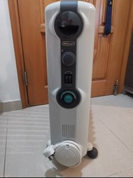 DELONGHI迪朗奇/多龍吉2100-2500W充油式電暖爐TRRS1225C