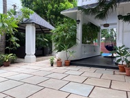 Vila  m² dengan 6 bilik tidur dan 8 bilik mandi peribadi di Baga (WhiteForest Villa ! 6-BHK Private 