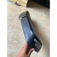 Astrea 800 standard seat with buckle belt