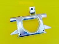 ชุดหูยึดเครื่องยนต์แท้HONDA ADV150 อะไหล่แท้ศูนย์HONDA(50350-K0W-N00)1ชิ้น