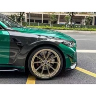 BMW G80 M3 Fender Carbon B1437