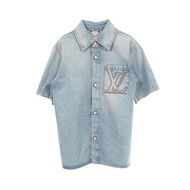 【สินค้ามือสอง】 หลุยส์ วิตตอง LOUIS VUITTON STAPLES EDITION เสื้อเชิ้ตยีนส์แขนสั้น โลโก้ LV รุ่น RM25