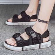 Men's slide sandals, summer anti-sweat sandals, 2024 new beach sandals for men, wearing sandals to a