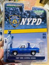 Hobby Store xe mô hình GreenLight NYPD 1987 GMC Sierra K2500