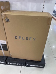 Delsey Paris  26 吋 行李喼  （ 藍色 、紅色 ）