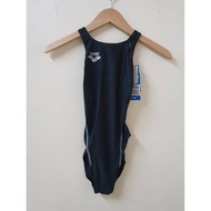 日本全新正品💕原價3800優惠中🔥arena 女 競賽型 連身泳衣 黑M 版型超美