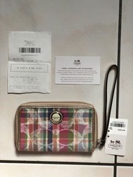 💝大特價💝Coach 100%全新正品多彩格紋亮片C logo織布小手拿包