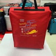 YESON 永生牌 1137輪袋 台灣製造，自帶輪子的購物袋，可折疊收納不占空間（紅色）NT$500