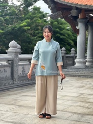 Bộ đồ lam nữ đi chùa đẹp pháp phục lễ chùa chất liệu xước hàn cao cấp thêu sen và bèo Thiên Di D17