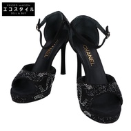 香奈兒 [成色極佳] 麂皮 Coco Mark 水鑽高跟涼鞋，37C 碼 [二手]