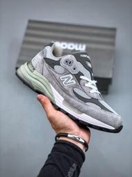 NEW BALANCE美產總統NB993復古猪八革慢跑鞋  Size：36-45