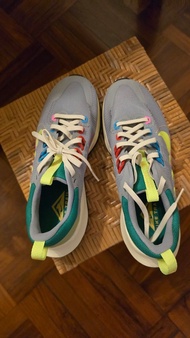 Nike Pegasus Trail 4 跑鞋