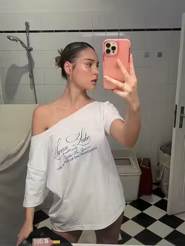 Casual Relax Woman T-shirt Letter 2025 Women Hot New Versatile Street Atmosphere Style Fashionable C