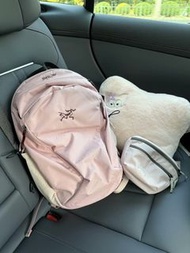 ARC‘TERYX始祖鳥 Mantis 26L 雙肩包｜貝栗粉