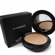 Mac Studio Fix Powder plus Foundation