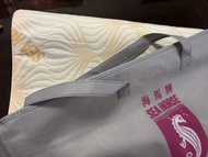 海馬牌 Sea Horse 枕頭 附送環保袋