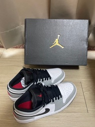 Air Jordan 1 low 煙灰 小Dior