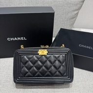 全新 Chanel boy方盒子 系列小羊皮金鍊斜背黑色金扣AP2756