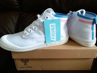 澳洲Volley高筒小白鞋
