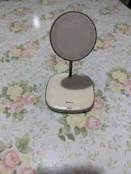 Baseus 磁吸無線充電器