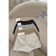 Low-Rise Khaki Shorts [One Piece House]