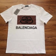 Balenciagaลูกน้องแฟชั่นเสื้อล็อคหูสั้นแขนสั้นผ้าคอตตอนแท้ทรงหลวมสำหรับผู้ชายและผู้หญิงใส่ในฤดูร้อน