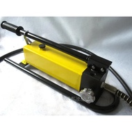 1.5L Portable Hydraulic Pump with Pressure Gauge Manual Hydraulic Hand Pump Ultra-high Pressure Pump