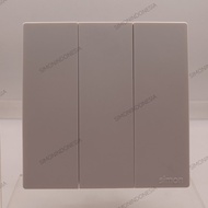 SIMON M3 WHITE HOTEL TRIPLE 3 GANG 2 WAY SWITCH