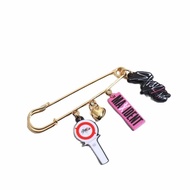 Kpop ATEEZ Stray Kids Astro Twice Aespa ITZY The Boyz Seventeen (g) idle Lightstick Brooches Badges 