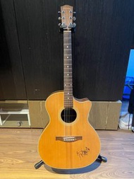 Eastman AC222CE 吉他