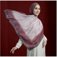 Zoya - Ayzel Print Scarf - Square Patterned Hijab Scarf - Ziplock Pouch