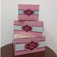 Premium Folding Box Colour & White 蛋糕盒子 - 4x4x3'' / 4x4x4'' /4x6x3''/4x6x4'' /6x6x3''/6x6x5'' / 7x7x