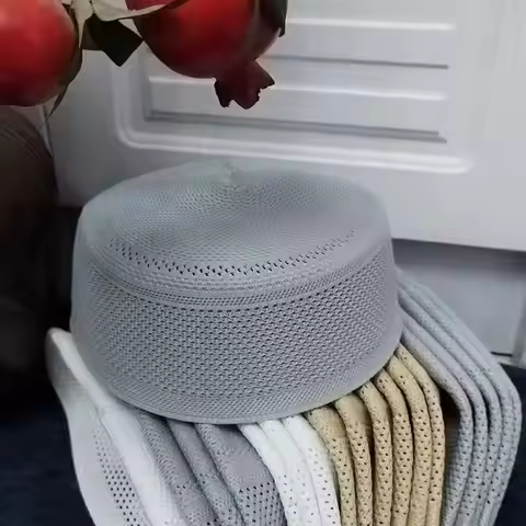 Beret Caps for Muslim Men Flat Top Knitted Kufi Black White Hats Performance Stage Hijab Spring Summ