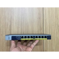 POE Switch 123W AF/AT NETGEAR GS108PP Switch 8 ports. AT Standard Lan and poe Splitter